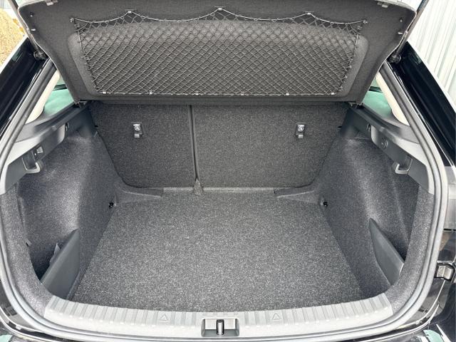 Skoda / Scala / Schwarz / / / 