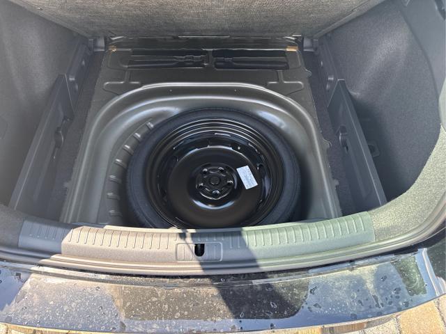 Seat / Leon Sportstourer / Schwarz / / / 