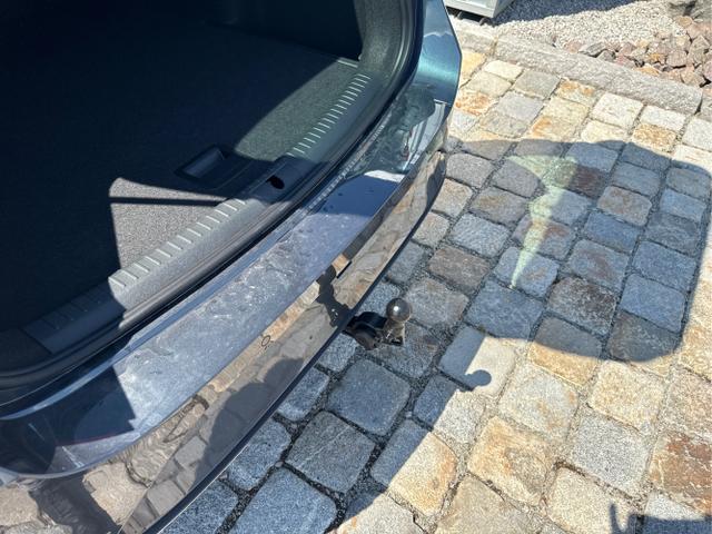 Seat / Leon Sportstourer / Grau / / / 