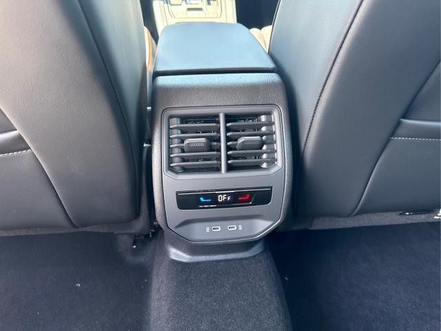 Seat / Leon Sportstourer / Wei&szlig; / / / 