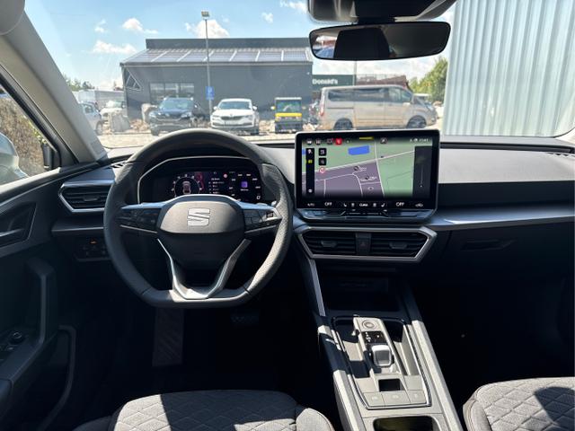 Seat / Leon Sportstourer / Wei&szlig; / / / 