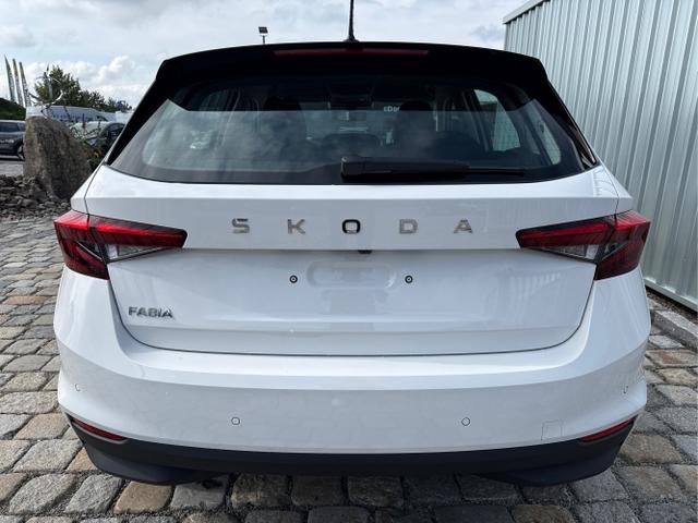 Skoda / Fabia / Wei&szlig; / / / , Beispielbilder, ggf. teilweise mit Sonderausstattung