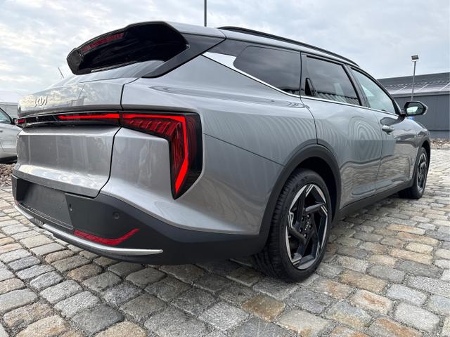 Kia / K4 Sportswagon / Silber / / / , Beispielbilder, ggf. teilweise mit Sonderausstattung