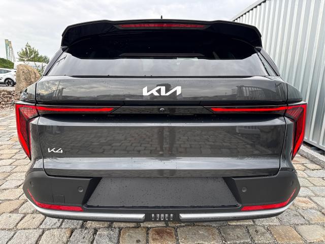 Kia / K4 Sportswagon / Silber / / / , Beispielbilder, ggf. teilweise mit Sonderausstattung