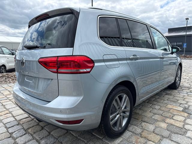 Volkswagen / Touran / Silber / / / 