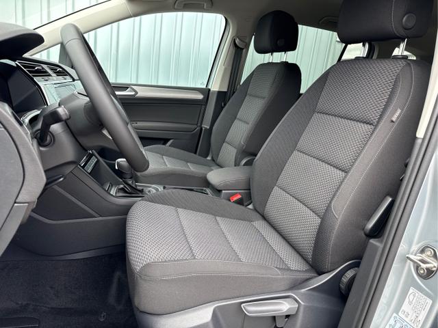 Volkswagen / Touran / Silber / / / 