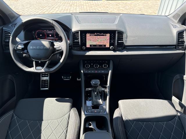 Skoda / Karoq / Grau / / / , Beispielbilder, ggf. teilweise mit Sonderausstattung