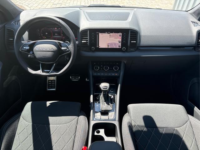 Skoda / Karoq / Grau / / / , Beispielbilder, ggf. teilweise mit Sonderausstattung