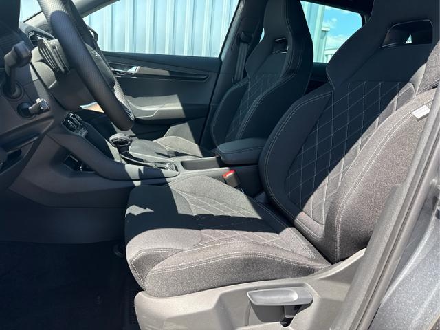 Skoda / Karoq / Grau / / / , Beispielbilder, ggf. teilweise mit Sonderausstattung
