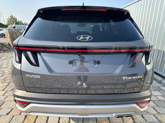 Hyundai / TUCSON / Grau / / / GO 1.6 T-GDI 2WD 7DCT 150PS -NAVI-KLIMAAUTOM-ALU18-SHZ-WINTER-LED-PDC-KAMERA-KEYLESS GO, Beispielbilder, ggf. teilweise mit Sonderausstattung