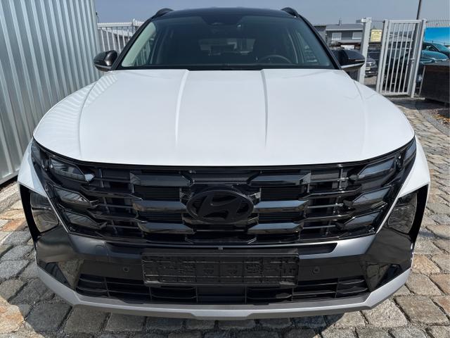 Hyundai / TUCSON / Wei&szlig; / / / GO 1.6 T-GDI 2WD 7DCT 150PS -NAVI-KLIMAAUTOM-ALU18-SHZ-WINTER-LED-PDC-KAMERA-KEYLESS GO, Beispielbilder, ggf. teilweise mit Sonderausstattung