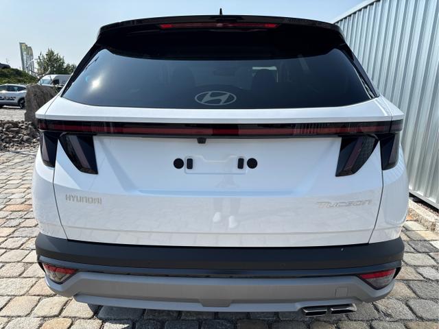 Hyundai / TUCSON / Wei&szlig; / / / GO 1.6 T-GDI 2WD 7DCT 150PS -NAVI-KLIMAAUTOM-ALU18-SHZ-WINTER-LED-PDC-KAMERA-KEYLESS GO, Beispielbilder, ggf. teilweise mit Sonderausstattung