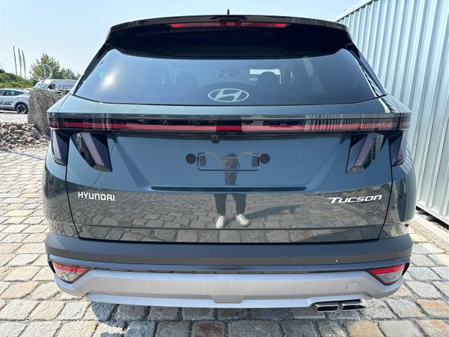 Hyundai / TUCSON / Gr&uuml;n / / / , Beispielbilder, ggf. teilweise mit Sonderausstattung