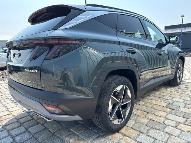 Hyundai / TUCSON / Gr&uuml;n / / / , Beispielbilder, ggf. teilweise mit Sonderausstattung