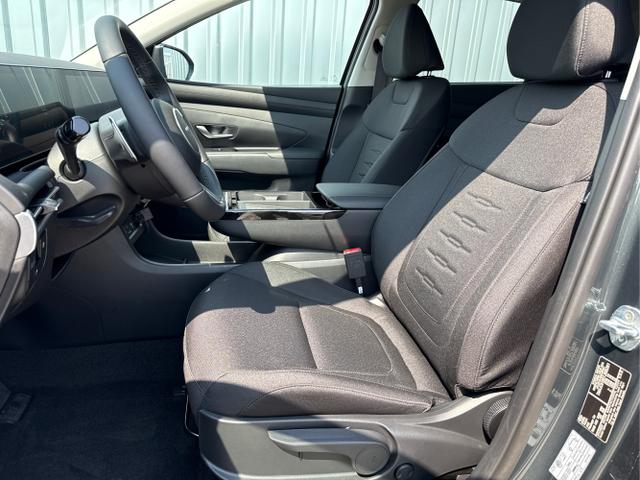 Hyundai / TUCSON / Gr&uuml;n / / / , Beispielbilder, ggf. teilweise mit Sonderausstattung