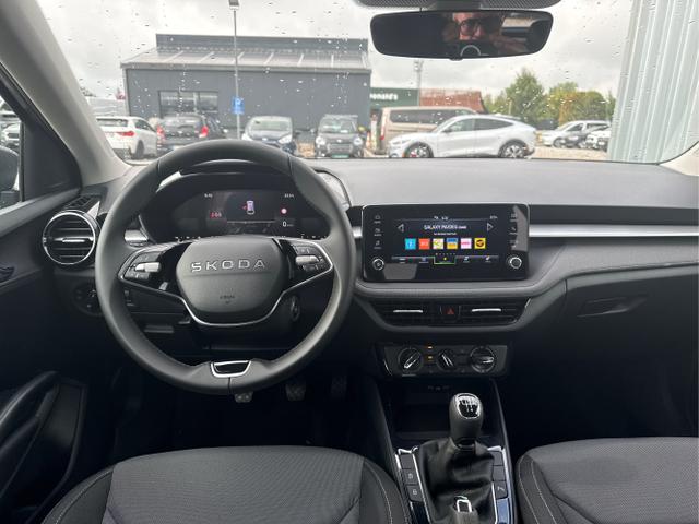 Skoda / Fabia / Grau / / / 130 Jahre 1.0 MPI 80 PS-Virtuelles Cockpit-AppleCarplay-Android-Auto-LED-Klima-Tempomat-R&uuml;ckfahrkamera-DAB-SHZ-15 Alu-sofort, Beispielbilder, ggf. teilweise mit Sonderausstattung
