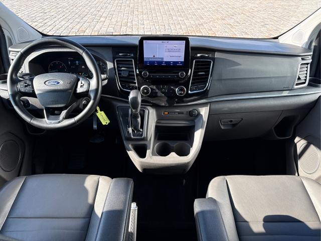 Ford / Tourneo Custom / Silber / / / 