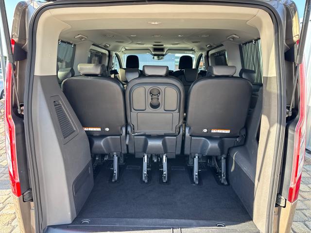 Ford / Tourneo Custom / Silber / / / 