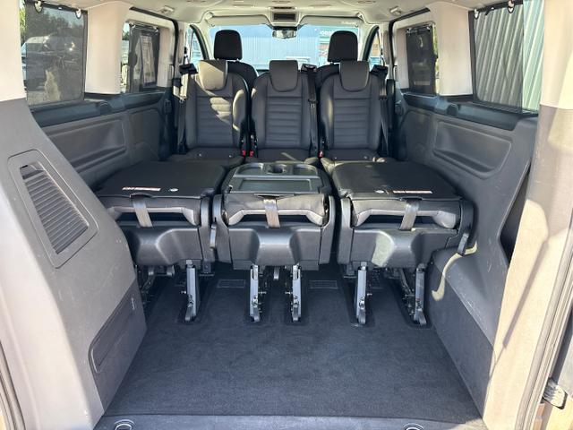 Ford / Tourneo Custom / Silber / / / 