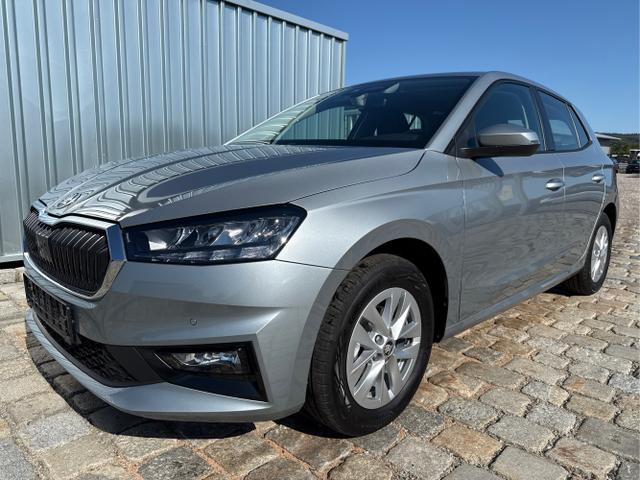 Skoda Fabia - 130 Jahre 1.0 MPI 80 PS-Virtuelles Cockpit-AppleCarplay-Android-Auto-LED-Klima-Tempomat-R&uuml;ckfahrkamera-DAB-SHZ-15" Alu-sofort