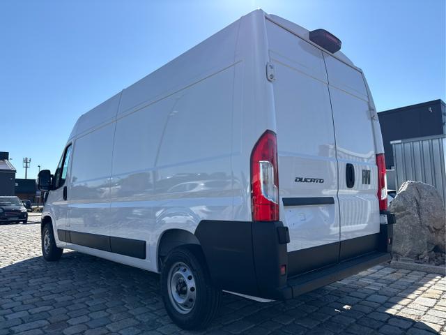 Fiat / Ducato Kastenwagen / Wei&szlig; / / / , Alle Fotos k&ouml;nnen Beispielbilder sein und aufpreispflichtige Extras enthalten, die genaue Ausstattung entnehmen Sie bitte dem Beschreibungstext. 