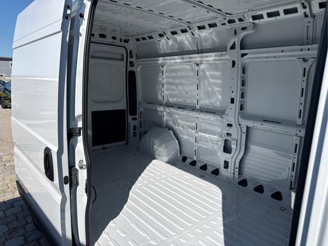 Fiat / Ducato Kastenwagen / Wei&szlig; / / / , Beispielbilder, ggf. teilweise mit Sonderausstattung