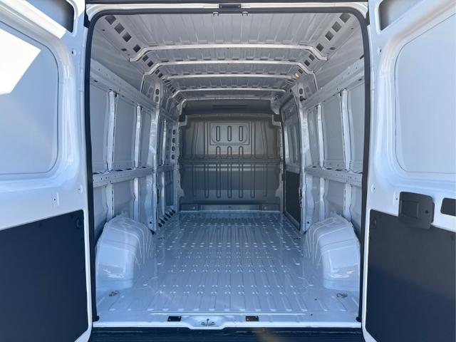 Fiat / Ducato Kastenwagen / Wei&szlig; / / / , Beispielbilder, ggf. teilweise mit Sonderausstattung