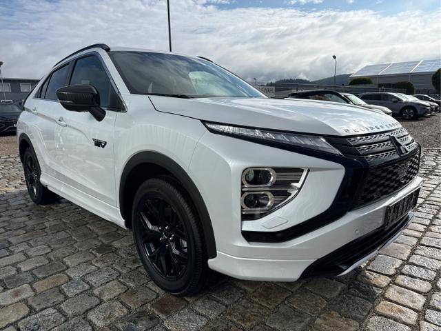 Mitsubishi / Eclipse Cross / Wei&szlig; / / / 