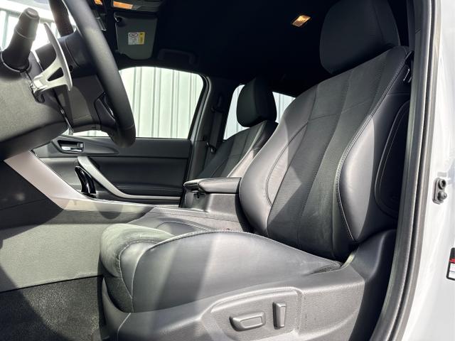 Mitsubishi / Eclipse Cross / Wei&szlig; / / / 