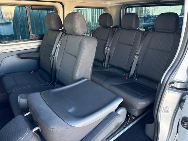 Opel / Vivaro Kasten / Grau / / / 