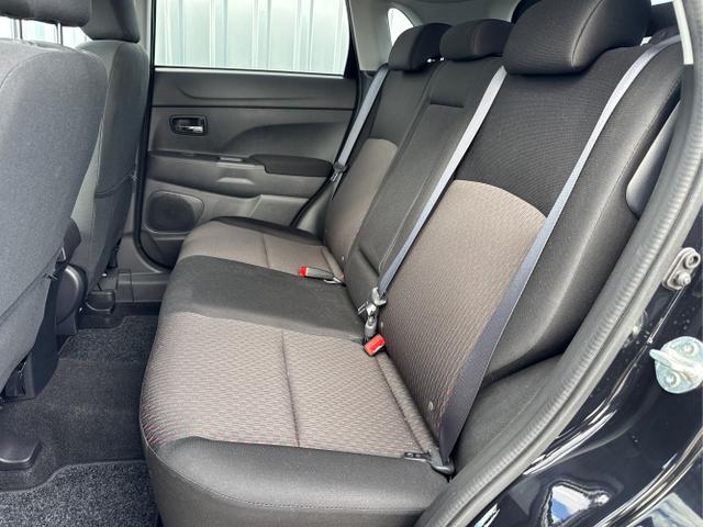 Mitsubishi / ASX / Schwarz / / / 