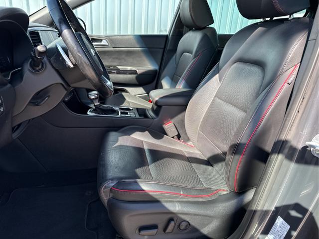 Kia / Sportage / Grau / / / 