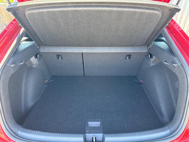 Volkswagen / Taigo / Gr&uuml;n / / / , Beispielbilder, ggf. teilweise mit Sonderausstattung