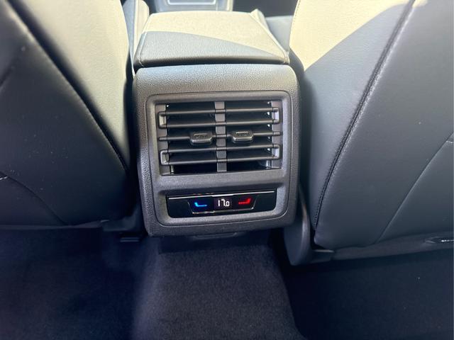 Volkswagen / Golf / Grau / / / VIII PRIME 1.5 TSI eHybrid PHEV 150 KW-Sportsitze-Park Assist-R&uuml;ckfahrkamera-3 Zonen Climatronic-Wireless App Connect-Sofort, Beispielbilder, ggf. teilweise mit Sonderausstattung