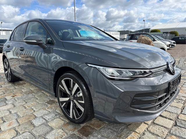 Volkswagen / Golf / Grau / / / 