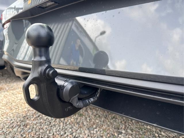 Volkswagen / Golf / Grau / / / 