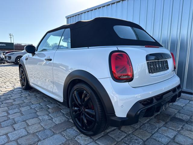Mini / Cabrio / Wei&szlig; / / / 