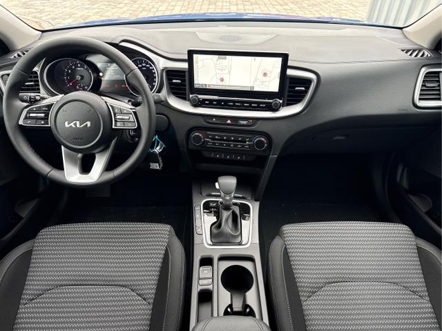 Kia / XCeed / Blau / / / , Beispielbilder, ggf. teilweise mit Sonderausstattung