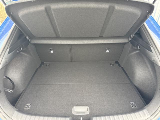 Kia / XCeed / Blau / / / , Beispielbilder, ggf. teilweise mit Sonderausstattung