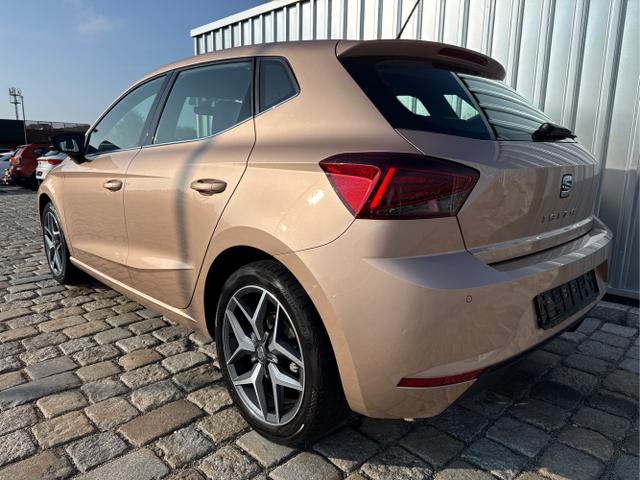 Seat / Ibiza / Lila / / / 
