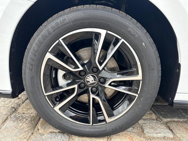 Skoda / Fabia / Wei&szlig; / / / 
