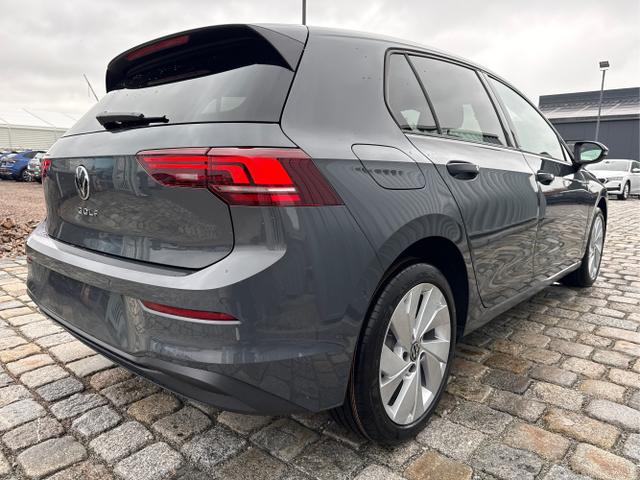 Volkswagen / Golf / Grau / / / 