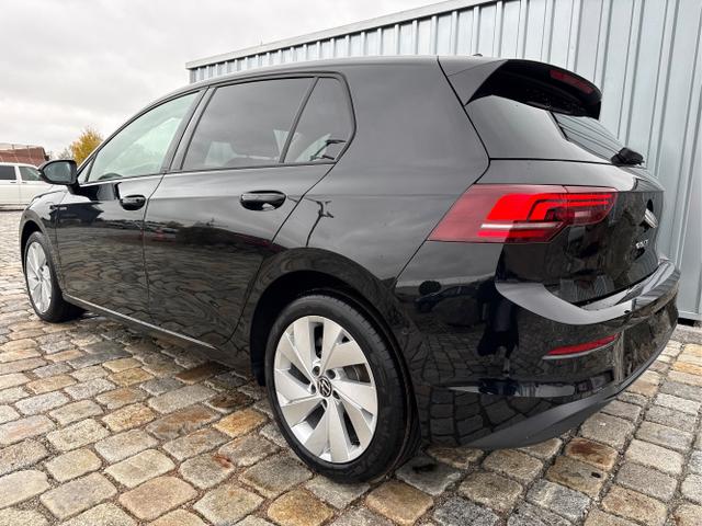 Volkswagen Golf - VIII Life 1.5 TSI-116 PS-6 Gang Schaltgetr.-USB C-AndroidAuto&AppleCarPlay-Garantie GV5-DAB-WINTERPAKET-ACC-Travel-Klima 3Zonen-SHZ-LED-PDC-Kamera-ALU17"-Sofort
