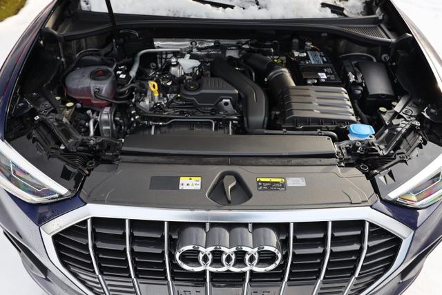 Audi Q3 S line 35 TFSI 150 tronic Nav PDC+ eHk Kam 