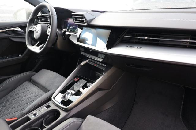 Audi S3 Limousine 310 Matrix Nav+ PanoD 19Z BlackP 