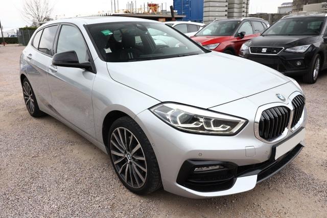 BMW 1er - Sport 118d Aut. Line 18Z Pano LED Nav Keyl Kam