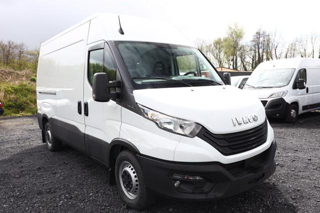 Iveco Daily - Kasten 35S14V 2.3 136 H2 PDC Klima DAB 3-S