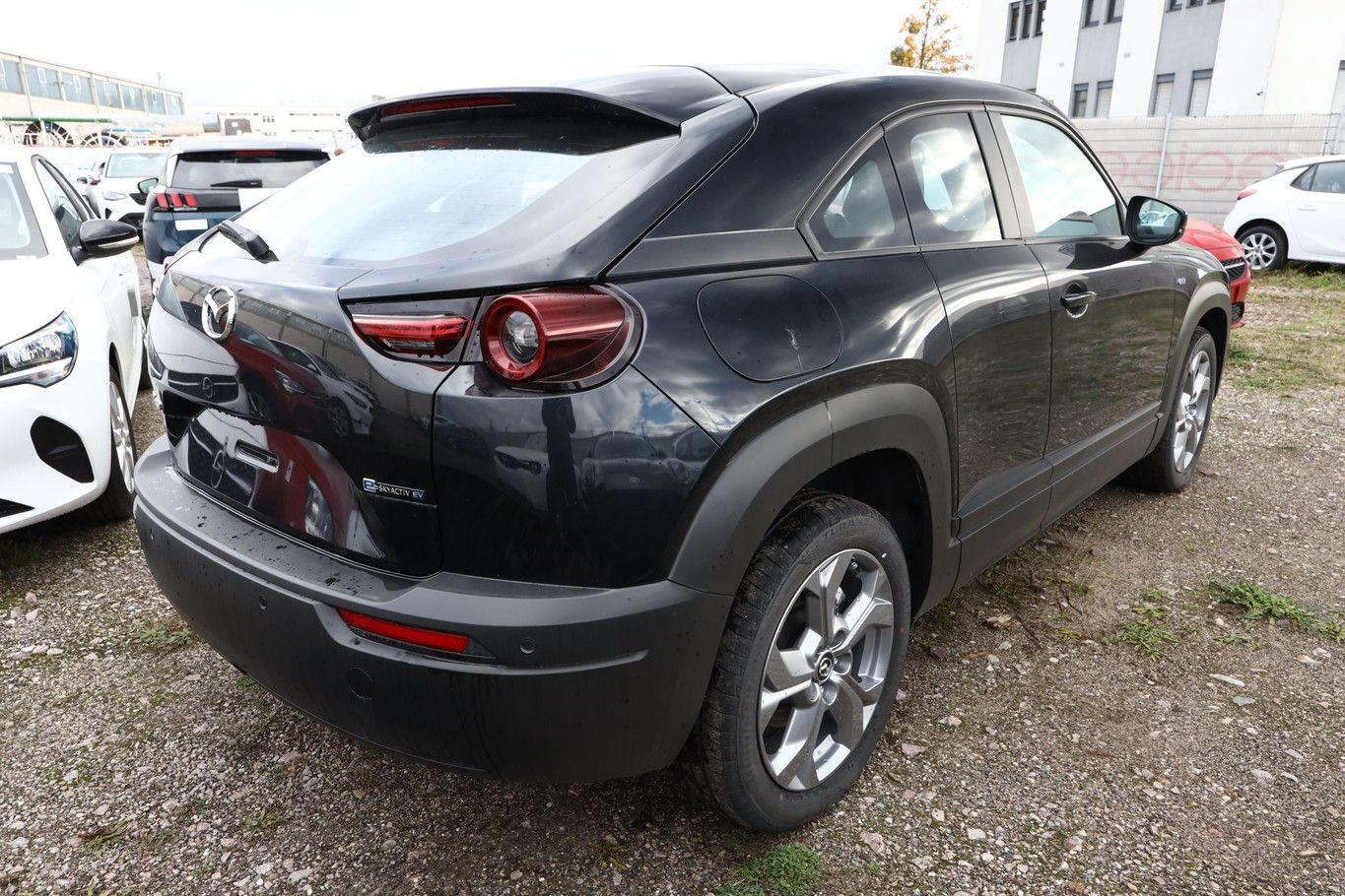 Mazda MX-30 35,5 kWh e-SKYACTIV 145 PS Ad`Vantage à DE-49733 Haren Allemagne