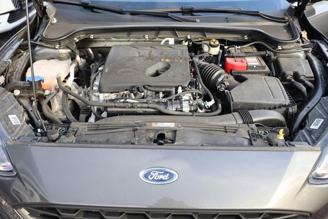 Ford Focus 1.5 EcoBoost 150 A8 ST-Line LED Nav ACC 