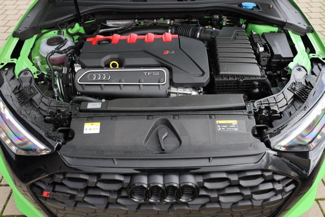Audi RS3 2.5 TFSI 400 Limo Matrix Nav Vmax AGA Kam 